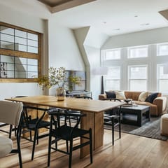 Luxury Designer Penthouse|Private Deck|Gold Coast