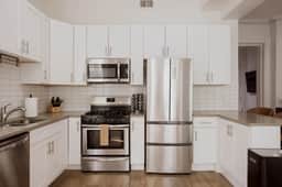 Designer Combo Loft 2E & 2W|Gold Coast/River North - Image 2