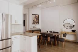 Designer Combo Loft 2E & 2W|Gold Coast/River North - Image 4
