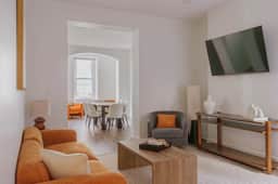 Penthouse Designer Loft 4W | GoldCoast/River North - Image 3