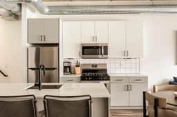 Luxury Penthouse COMBO 07/02 Terrace | River North - Image 2