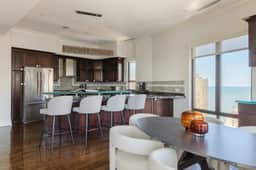 Luxury Designer Penthouse 3803 | Pool | Gold Coast - Image 3