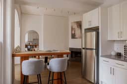 Designer Loft 2W | Heart of Gold Coast/River North - Image 3