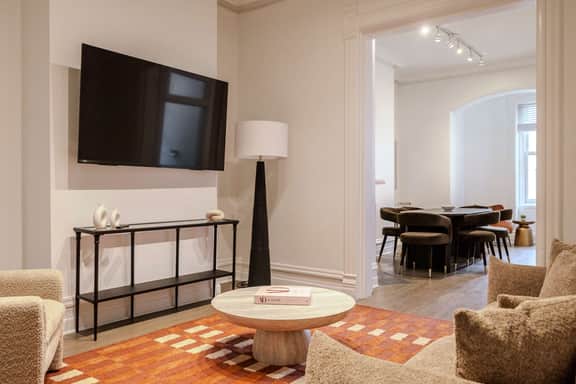 Designer Loft 4E | Heart of Gold Coast/River North - Image 2