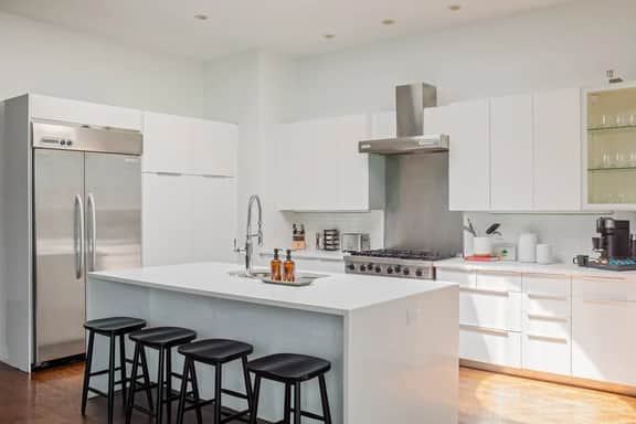 Unique Luxury Fulton Market Penthouse - Sleeps 32 - Image 4