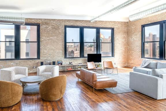 Luxury Designer Penthouse Loft | Sleeps 20 - Image 2