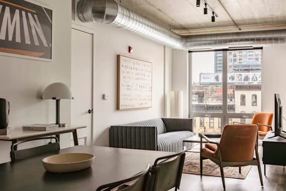 Luxury Designer Penthouse Loft 502 | River North - Image 3