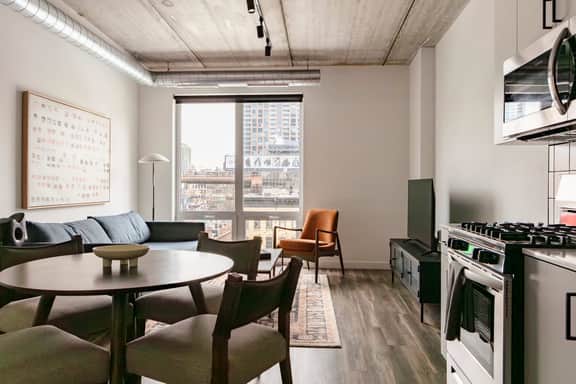 Luxury Penthouse Loft w/Terrace  504 | River North - Image 3