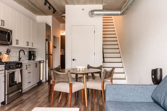 Luxury Penthouse Loft w/Terrace  504 | River North - Image 5